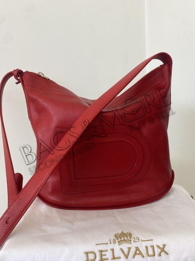 Delvaux Pin Baudrier kleur rood veau souple en golden hardware